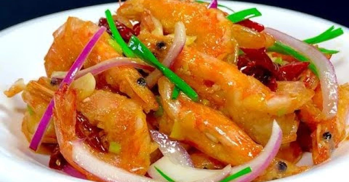 這才是「香辣大蝦」最正宗的做法，香辣開胃，蝦肉鮮嫩，酥脆又下飯