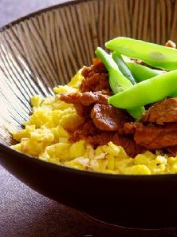 电饭煲牛肉鸡蛋饭做法