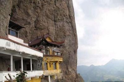 中雁荡山水利风景区