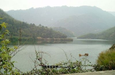 四岭风景区