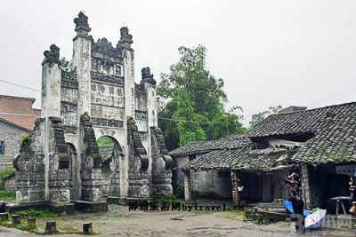 任市陶牌坊