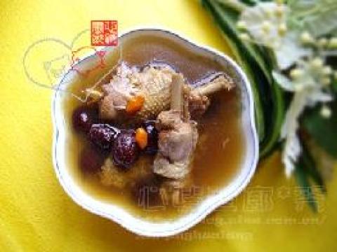 红枣炖土鸡做法