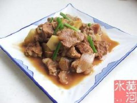 土豆烧牛肉做法